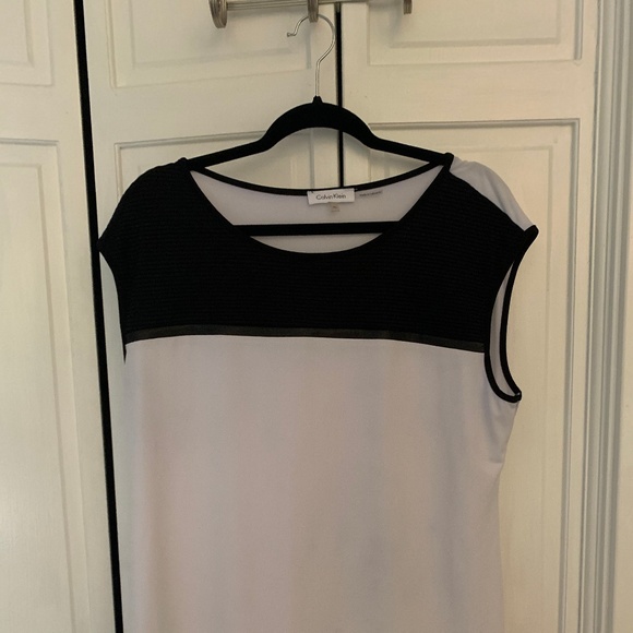 Calvin Klein Tops - Calvin Klein Black & White Top